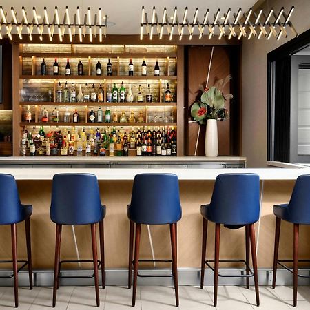 Costa Mesa Marriott Hotel Екстериор снимка