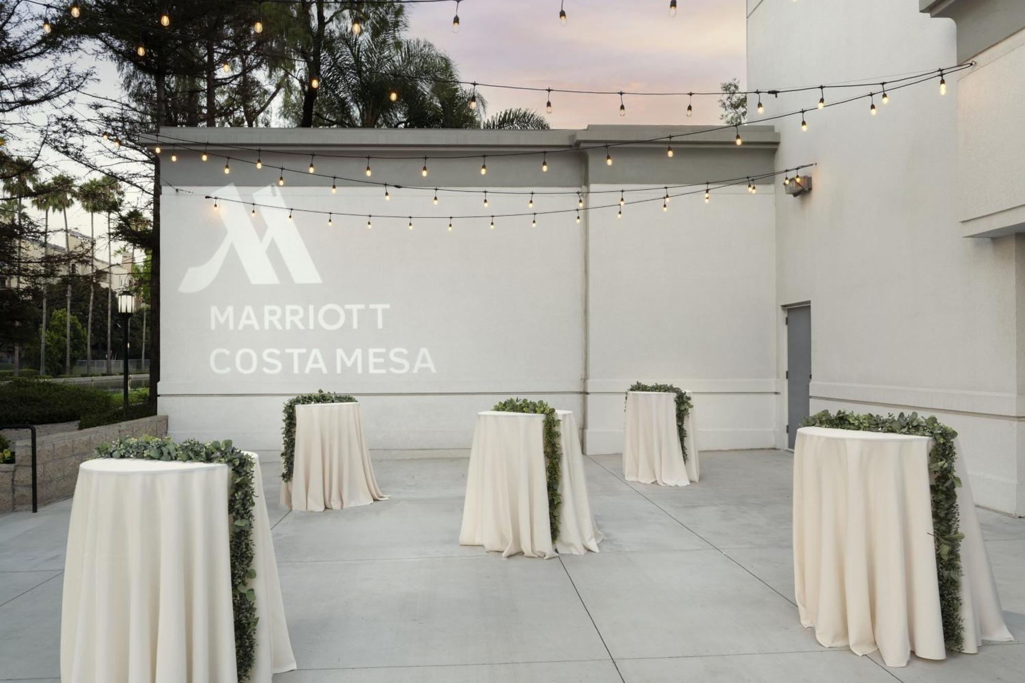 Costa Mesa Marriott Hotel Екстериор снимка