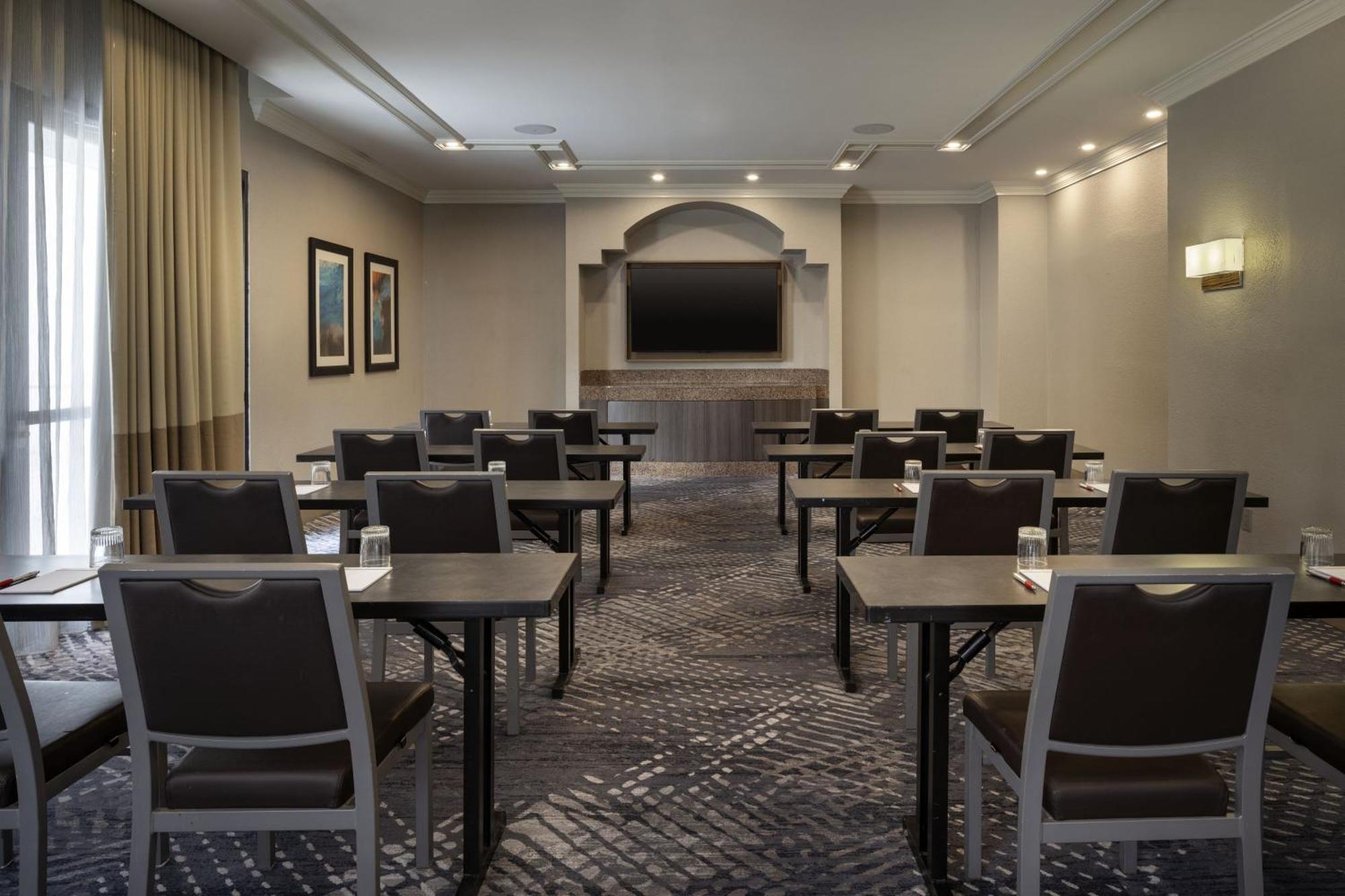 Costa Mesa Marriott Hotel Екстериор снимка