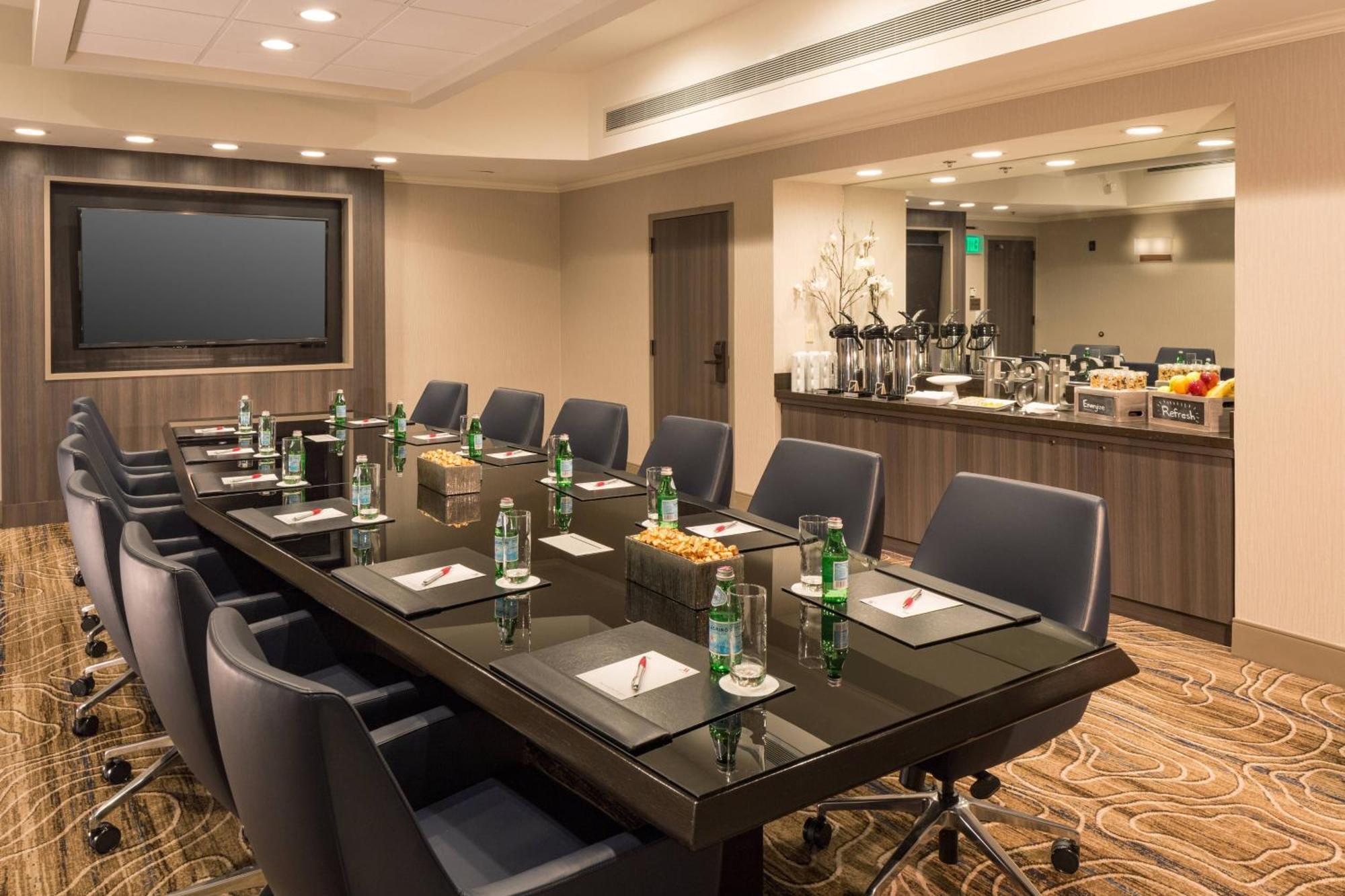 Costa Mesa Marriott Hotel Екстериор снимка