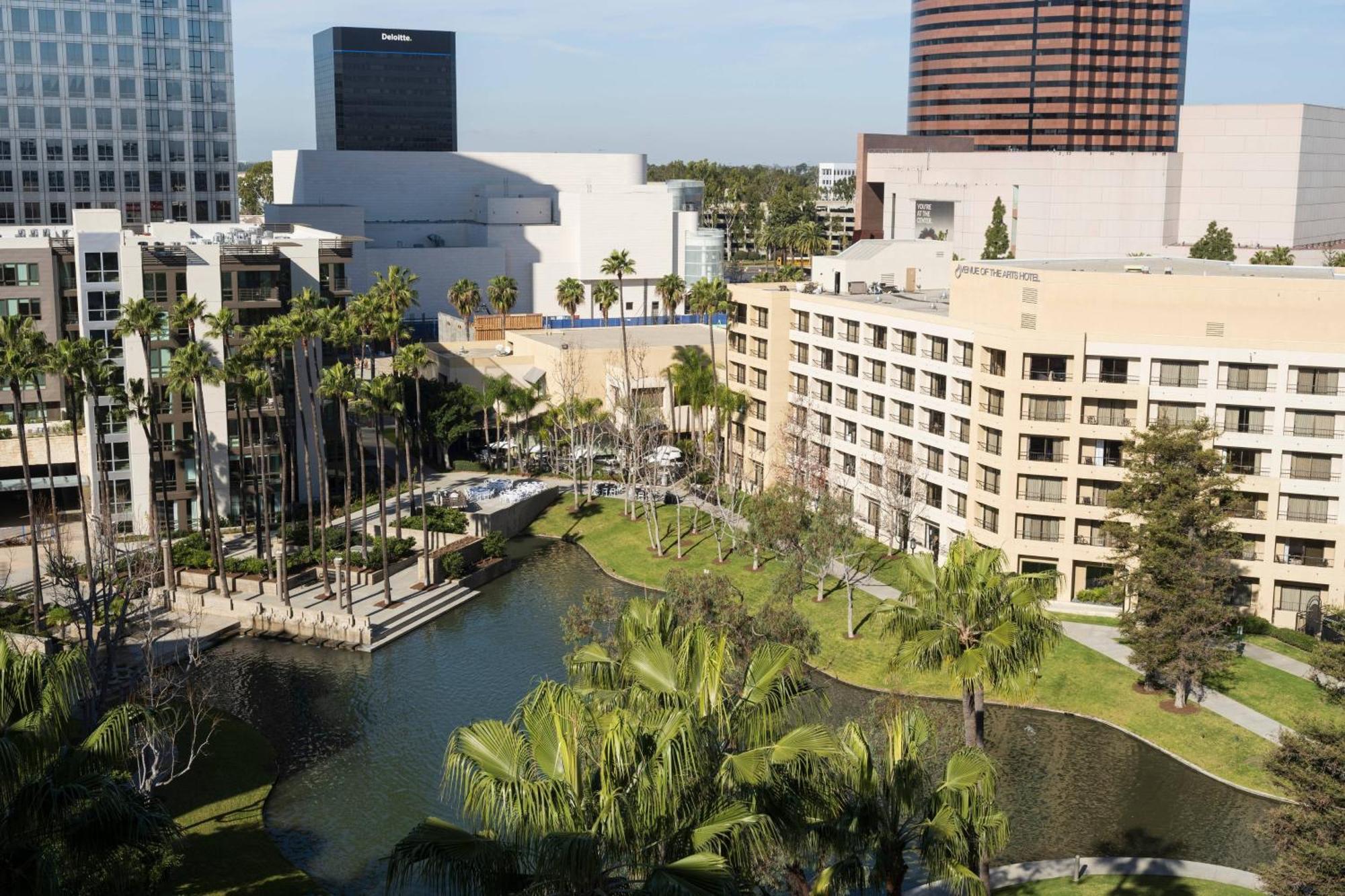 Costa Mesa Marriott Hotel Екстериор снимка
