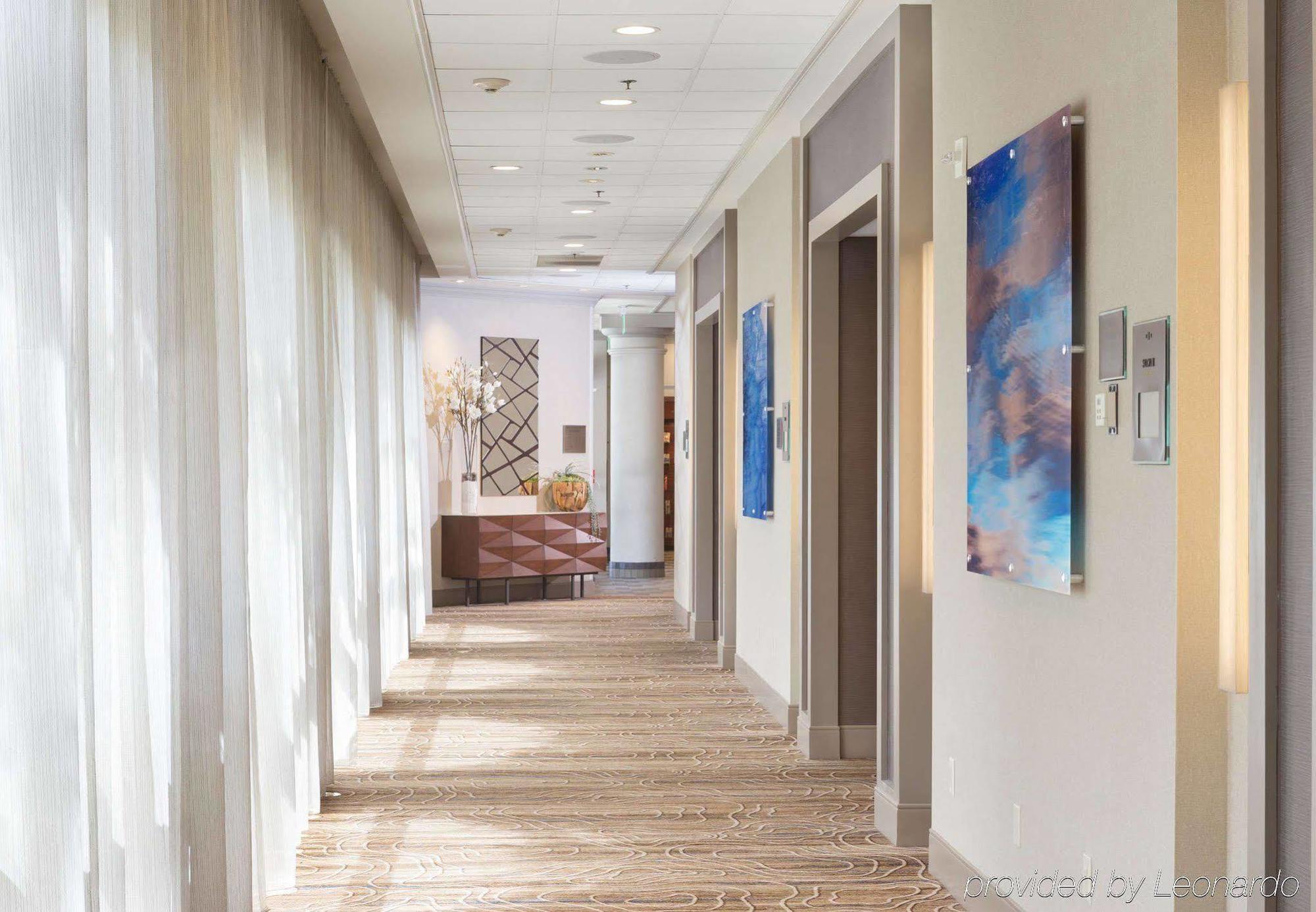 Costa Mesa Marriott Hotel Екстериор снимка